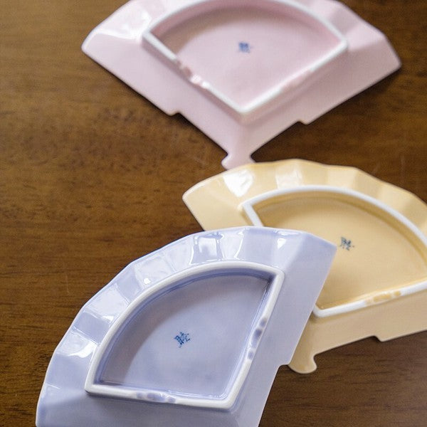 Back view of fan-shaped sakura plate showing fine craftsmanship