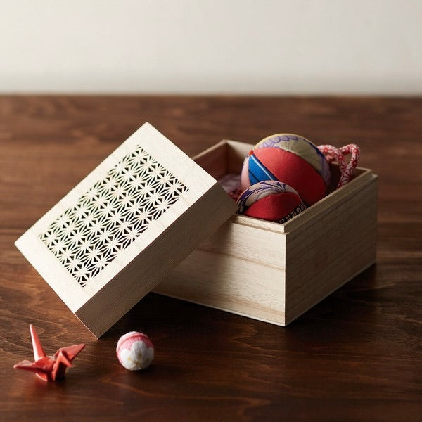 Mino ware Tokusa cup set’s wooden box repurposed as a storage box for small items