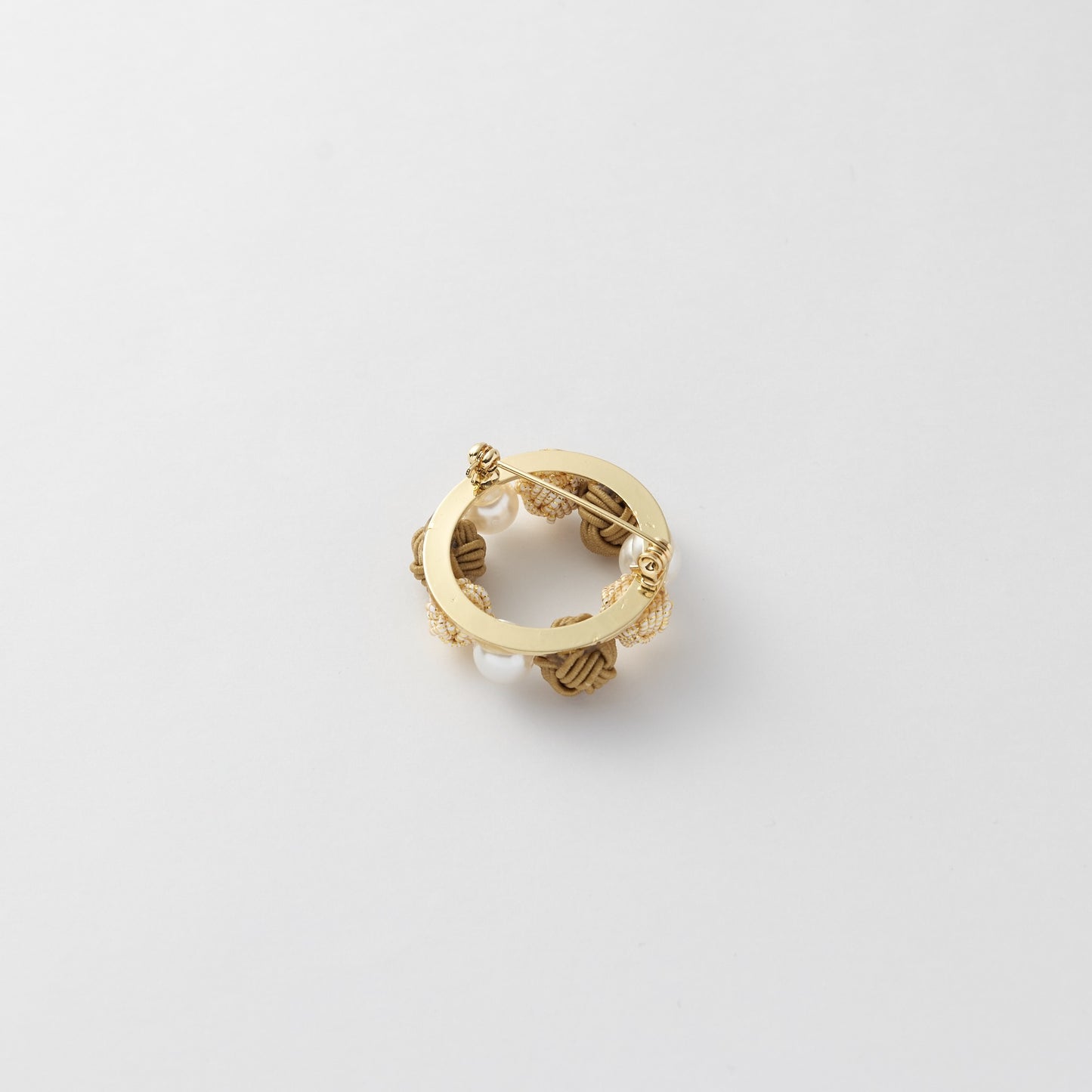 Back of the mizuhiku pearl brooch