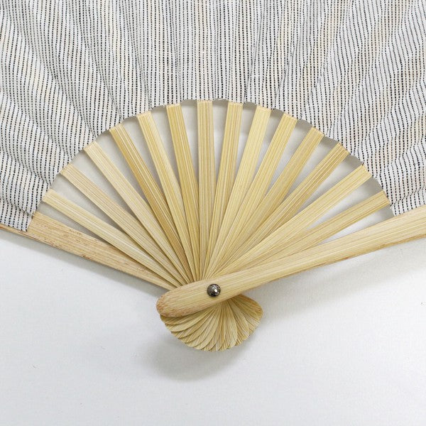 Ojiya Chijimi Shell-Shaped Fan (Various Colors)