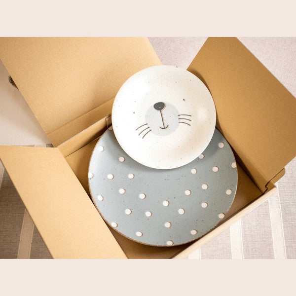 Mogu Mogu animal plate set with seal design in gift box