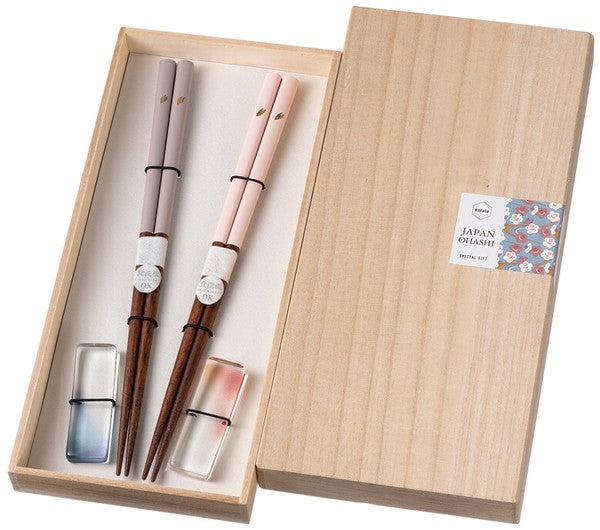 Saku Chopsticks with Glass Rests Set