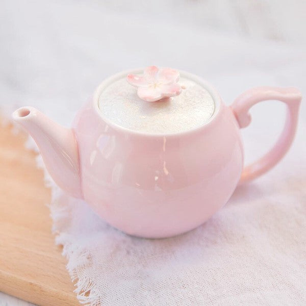 Arita-yaki pink sakura mini teapot with blossom lid