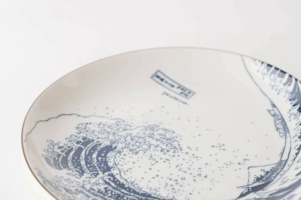The Great Wave off Kanagawa Medium Plate - White Base