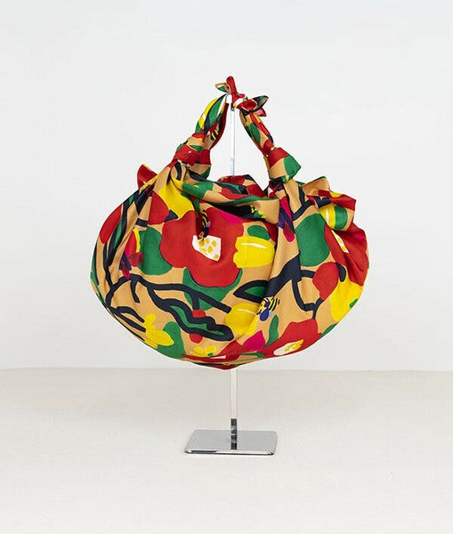 Modern Camilia Water-Repellent Furoshiki