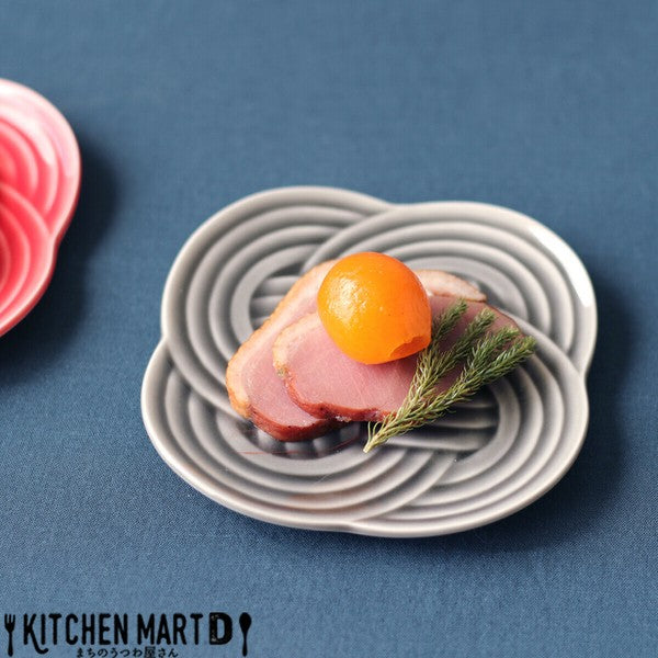 Gray Musubi small plate with appertiser, knot-inspired embossed design