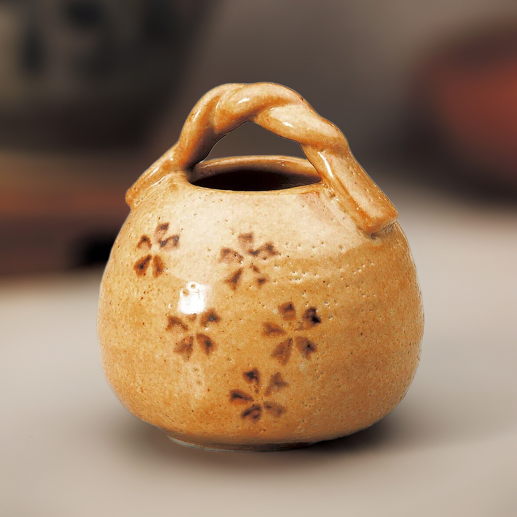 Akashino Sakura Handled Small Vase