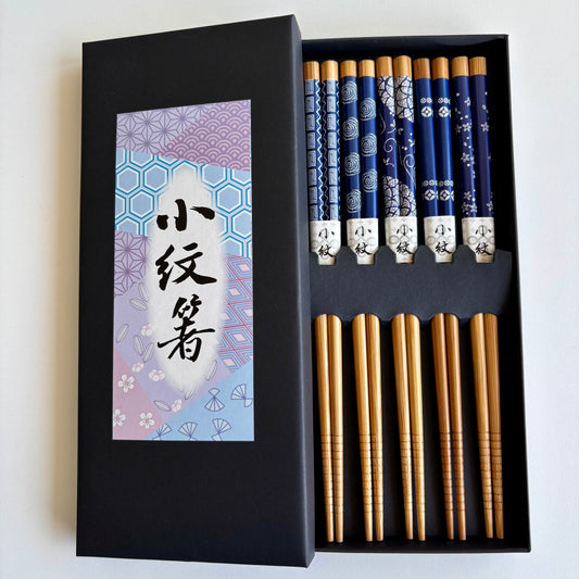 Japanese bamboo chopsticks with indigo patterns in gift box