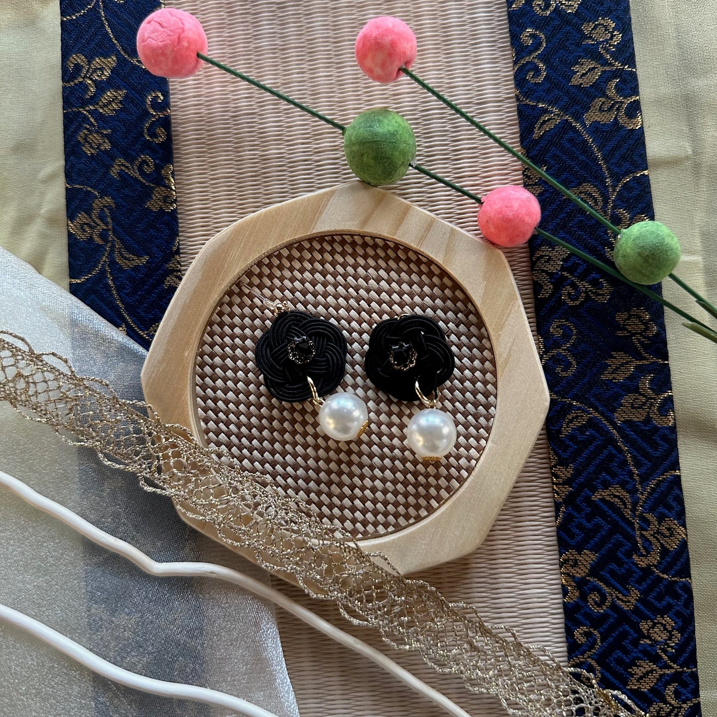 Handcrafted Mizuhiki Pearl Bloom Earrings