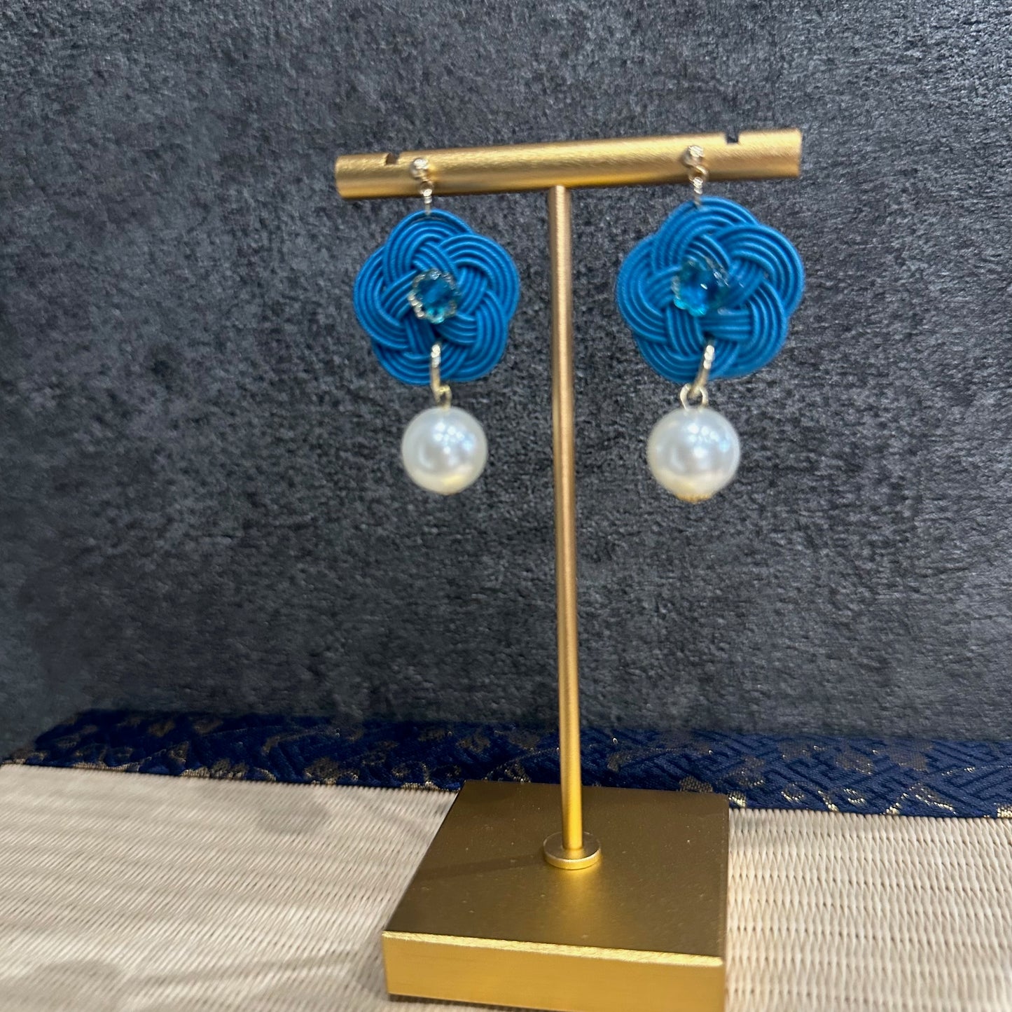 Handcrafted Mizuhiki Pearl Bloom Earrings